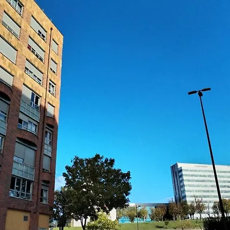 Chevere Turquesa Con Garaje Apartman Oviedo