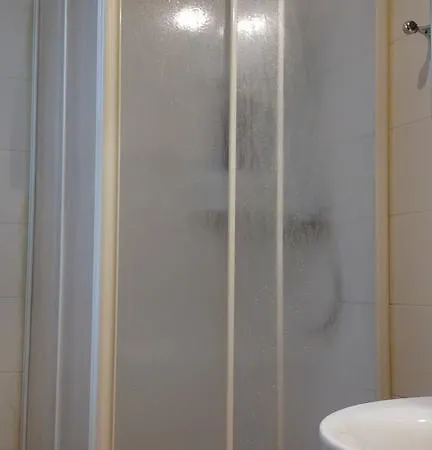 Chevere Turquesa Con Garaje Apartman Oviedo